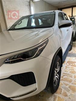 تۆیۆتا فۆرچێنەر